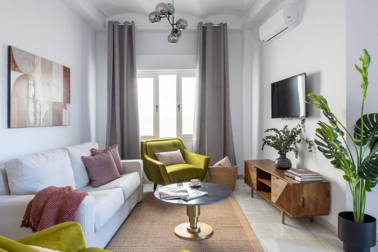 Suites Maestranza - Puerta Del Arenal By Magno Apartments Seville Exterior photo
